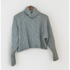 Love Tree Gray Cable Knit Sweater